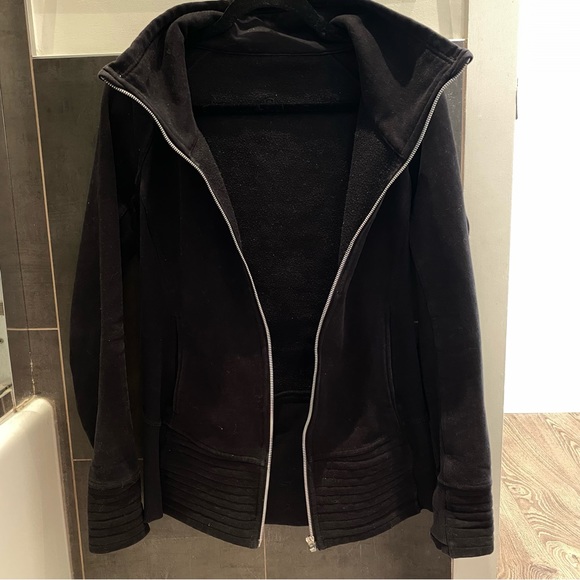 SOLD 🥰🩷: Lululemon Radiant Jacket - Picture 8 of 13